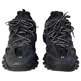 Balenciaga-Balenciaga Track Sneakers in Black Polyurethane-Black