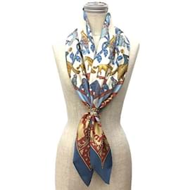 Hermès-Écharpe en soie Hermès en ivoire et bleu clair-Écru,Bleu clair
