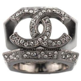 Chanel Ring aus anthrazitfarbenem Metall und Strass Größe 50 Grau