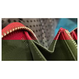 Louis Vuitton-ZIPPY-Red