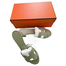 Hermès-Oasis-Beige