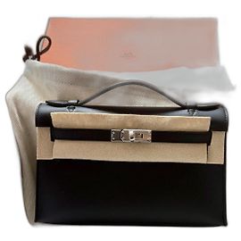 Hermès Borsa pochette Kelly Nero