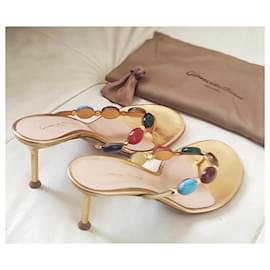 Gianvito Rossi-Shanti Thong-Doré