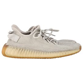 Baskets Adidas Yeezy Boost 350 V2 en synthétique gris Gris
