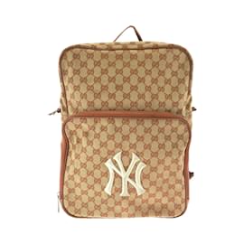 Gucci-Gucci New York Yankees Brown GG Canvas Backpack-Brown