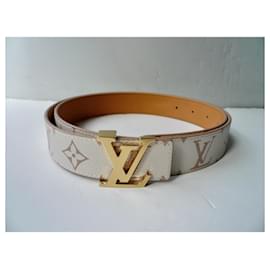 Louis Vuitton-Louis Vuitton Reversible Belt LV Initials 30 mm Excellent Condition Light Beige-Beige