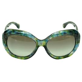Chanel-CHANEL 5323 SUNGLASSES GREEN RESIN QUILTED LEATHER CASE SUNGLASSES-Green