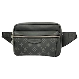Louis Vuitton-Louis Vuitton Taiga Rama Waist Bag-Black