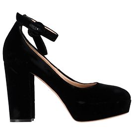 Gianvito Rossi Mary Jane Pumps in Black Suede  Black