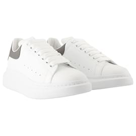 Alexander Mcqueen-Sneakers Oversized - Alexander McQueen - Leather - White-White