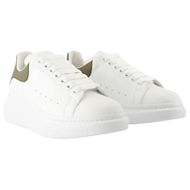 Alexander Mcqueen-Sneakers Oversized - Alexander McQueen - Leather - White-White