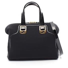 Fendi-Fendi Patent Leather Fabric Chameleon 2way Handbag 8BL114-Black