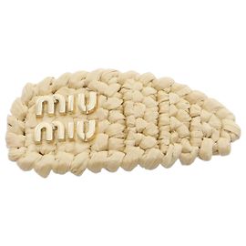 Fermaglio per capelli in pelle Miu Miu Beige