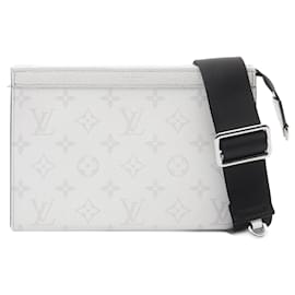 Louis Vuitton-Louis Vuitton Gaston Wearable Wallet Shoulder Bag-White