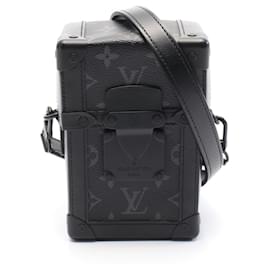 Louis Vuitton-Louis Vuitton Vertical Trunk Wearable Wallet Shoulder Bag-Black