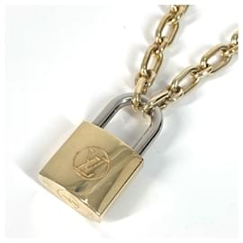 Louis Vuitton-Louis Vuitton Lock Me Padlock Necklace-Golden
