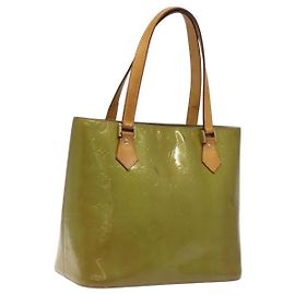 LOUIS VUITTON Monogram Vernis Sac à main Houston Bleu Bébé M91005 LV Auth 117101 Bleu clair