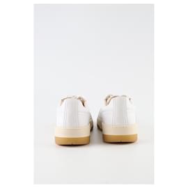 Autre Marque-Leather sneakers-White