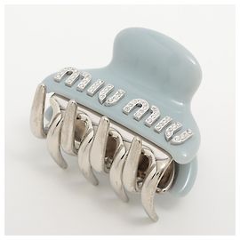 Fermaglio per capelli in strass blu chiaro Miu Miu Blu chiaro
