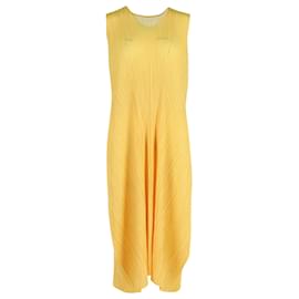 Autre Marque-Issey Miyake Pleats Please Midi Dress in Yellow Polyester-Yellow