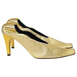 Bottega Veneta-Bottega Veneta Crunch Sharpei Pumps in Gold Leather-Golden,Metallic