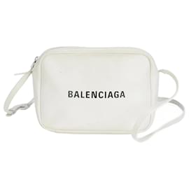 Balenciaga-Sac à dos caméra Balenciaga Everyday-Blanc