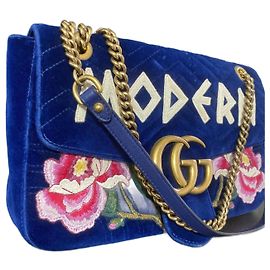 Borsa a mano Gucci GG Marmont Flap in velluto blu Blu