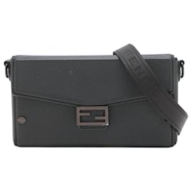 Fendi-Fendi Soft Trunk Phone Pouch-Black