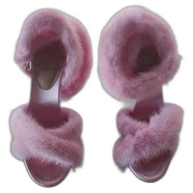 Valentino Garavani Valentino Mink Fur Sandals Blush Size 40 Ankle Strap Heels Pink
