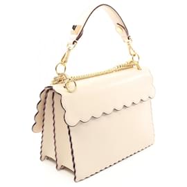 Fendi-Fendi Sac à main en cuir beige-Marron,Beige