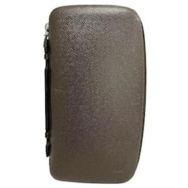 Louis Vuitton-Louis Vuitton Taiga Organizer Atoll Wallet-Brown