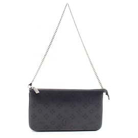 Christian Louboutin-Christian Louboutin LOUBILA Leather Shoulder Bag-Black