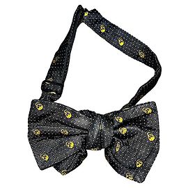 Authentic Alexander McQueen Black Silk Skull Bow Tie Black