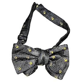 Alexander Mcqueen-Authentic Alexander McQueen Black Silk Skull Bow Tie-Black