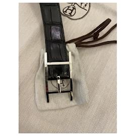 Hermès-Modelo Quentin da Hermès em jacaré preto-Preto