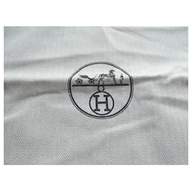 Hermès-Hermès dust bag for original handbag for Birkin 30 dimensions 45X49 cms-Beige,Grey