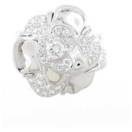 Chanel-Chanel Camellia-Silvery