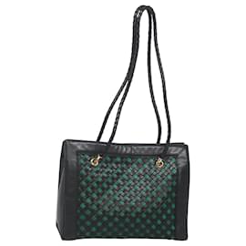 Autre Marque-BOTTEGA VENETA INTRECCIATO Shoulder Bag Leather Navy Gold Auth 117964-Golden,Navy blue