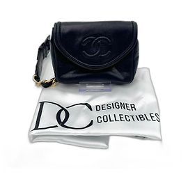 Chanel Mini Bolsa de Cinto Preta de Couro Preto