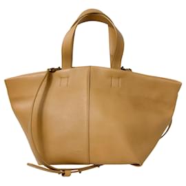 Mansur Gavriel Tan Tulipano Leder Schultertasche Kamel