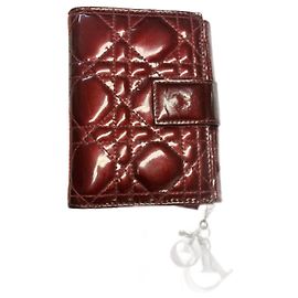 Cartera Lady Dior Dior Rojo Oscuro Piel Pata de Cabra Burdeos