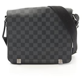 Louis Vuitton-Louis Vuitton District PM NM Shoulder Bag-Black