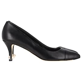Chanel-Chanel Cap Toe Pearl Detail CC Logo Pumps in Black Leather-Black