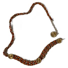 Chanel-Chapeaux-Doré