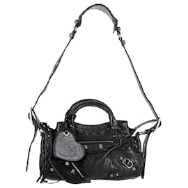 Balenciaga-Balenciaga Neo Cagole XS Bag in Black Crinkled Leather-Black