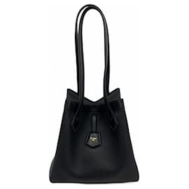 Fendi-Fendi Origami Leather Shoulder Bag-Black