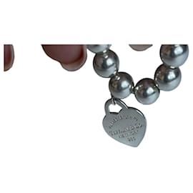 Tiffany & Co-Pulseira redonda de contas de 8 mm com etiqueta em coração Return to Tiffany-Hardware prateado