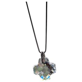 Swarovski-Collier en croix à damier de 28 mm en cristal clair-Bijouterie argentée