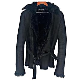Gucci-Authentic Gucci 02 AW Tom Ford Runway Shearling Coat-Black
