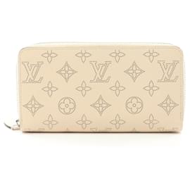 Louis Vuitton-Louis Vuitton Beige Leather Long Wallet-Beige